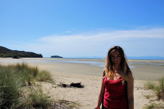 Judit en Parque Nacional Abel Tasman en Nueva Zelanda