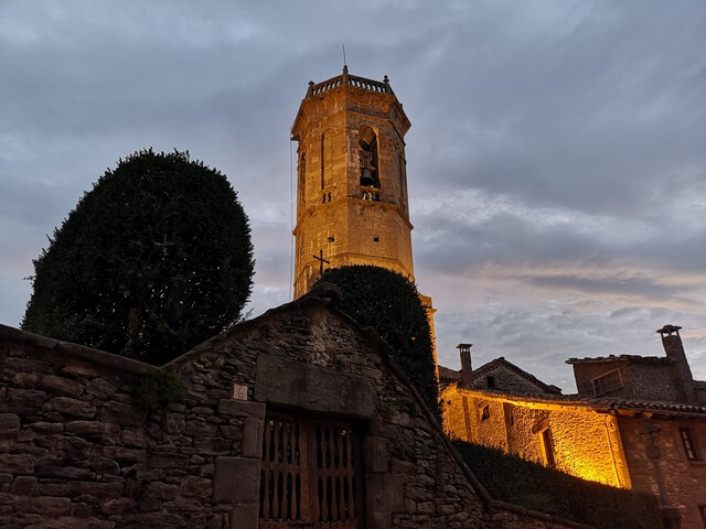 El Fossar y Iglesia de Sant Miquel