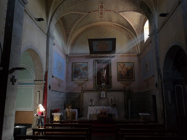 Interior Iglesia Sant Andreu de Rupit