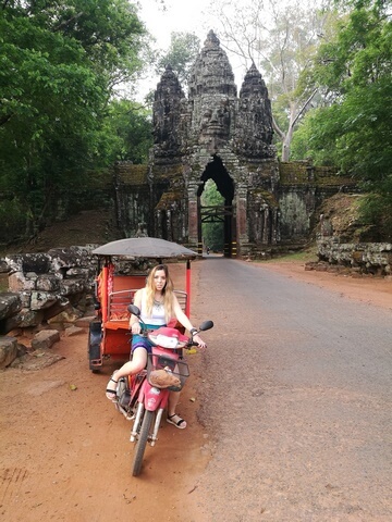 Momento quemada Judit en Angkor Tohm