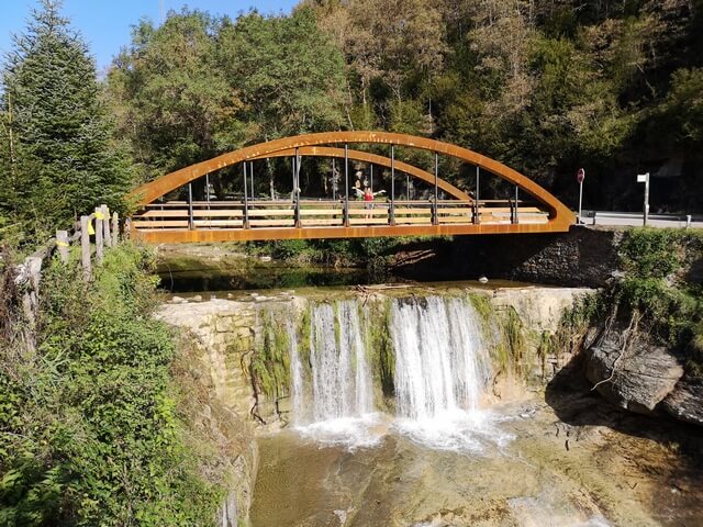 Puente de los tres ojos