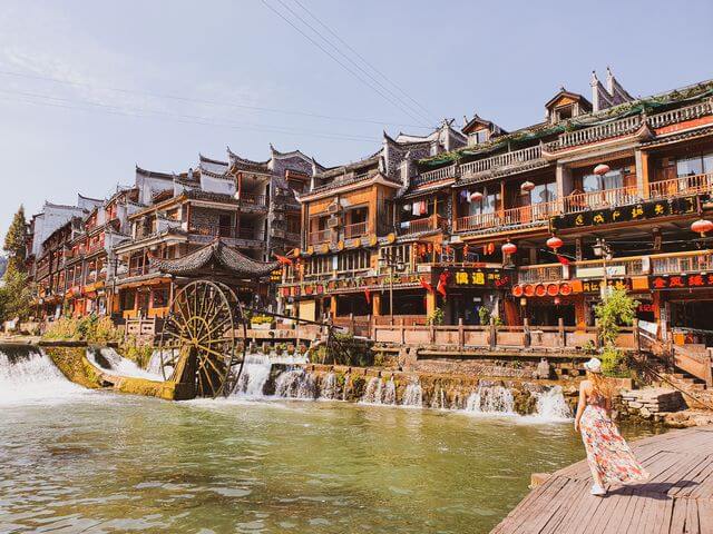 Río Tuojiang, Fenghuang