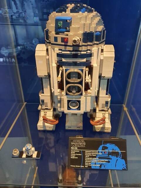 R2D2 LEGO