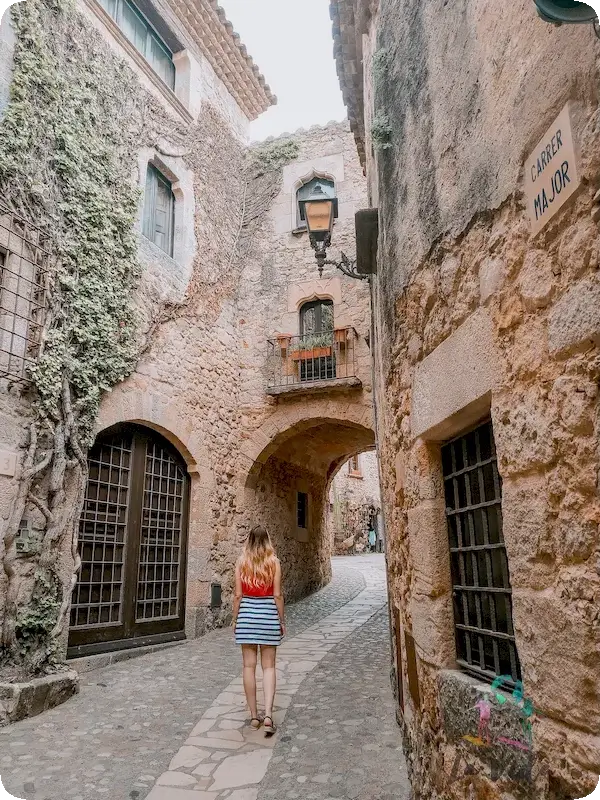 Portal de la Vila y Carrer Major de Pals