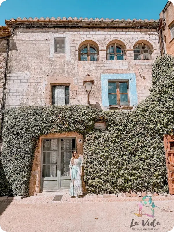 Plaça de l'Oli Peratallada