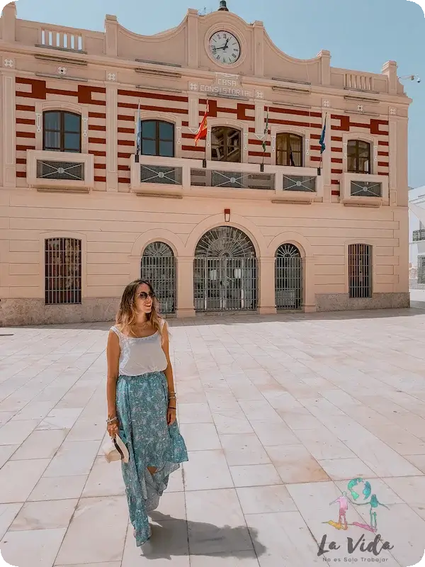 Ayuntamiento y la Plaza de Pedro Gea