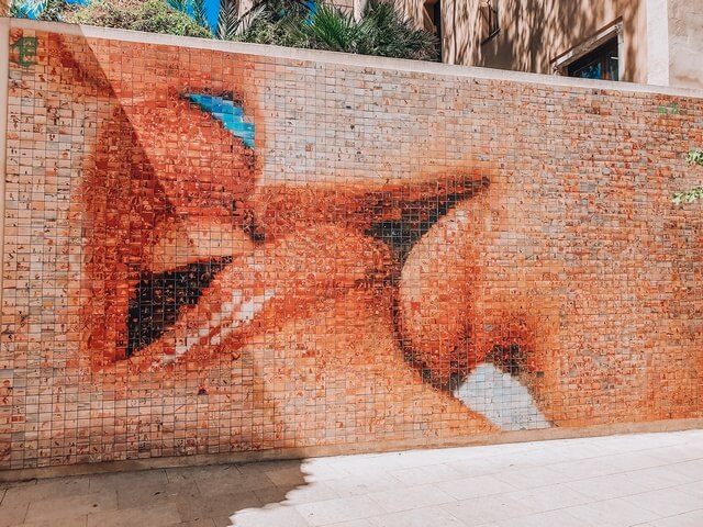 Mural beso