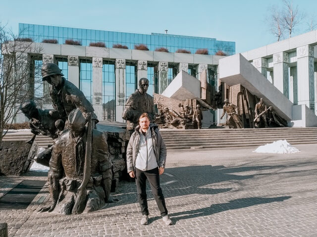 Monumento Alzamiento Varsovia
