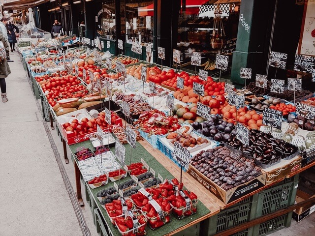 Naschmarkt Viena comida