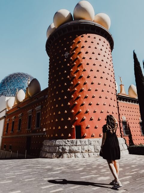 4 Lugares alucinantes Qué ver en Figueres, Girona: Dalí city