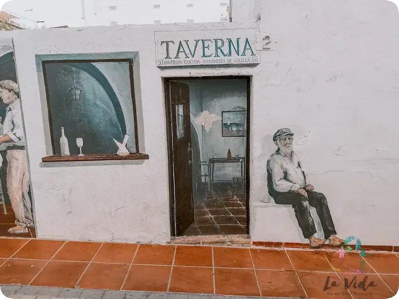 Casco antiguo Calella Palafrugell. Foto del mural de la Taverna