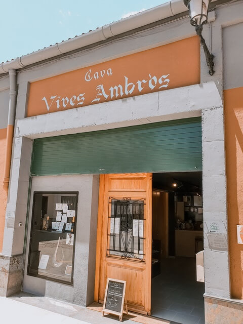 Bodega Vives Ambrós. Montferri