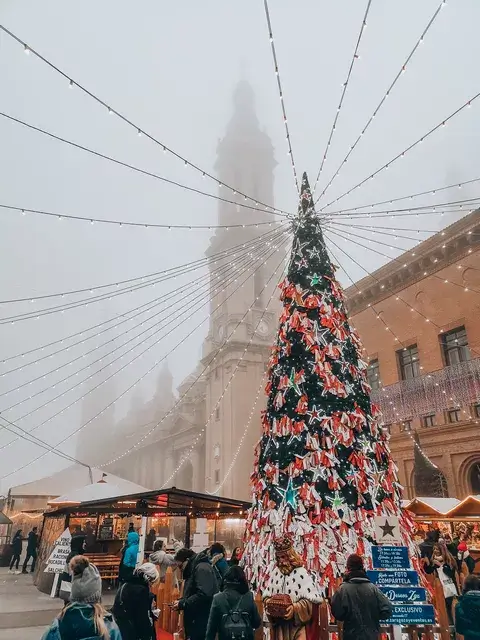 Plaza del Pilar en Navidad