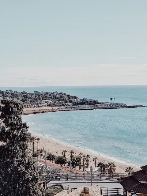 Playa del Miracle Tarragona desde el Balcon del Mediterraneo