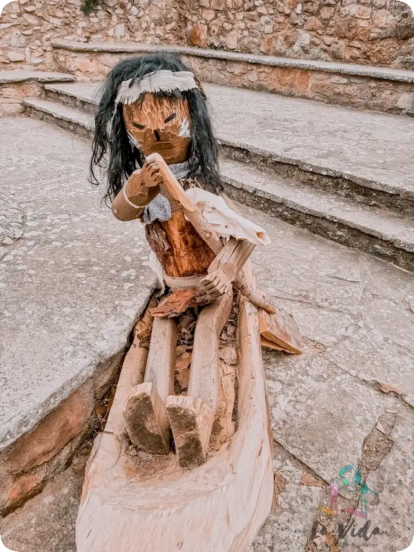 Tio de Mura: un indio en su canoa