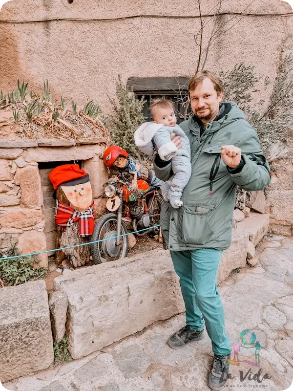 Dani con Eric bebé en Mura en Navidad