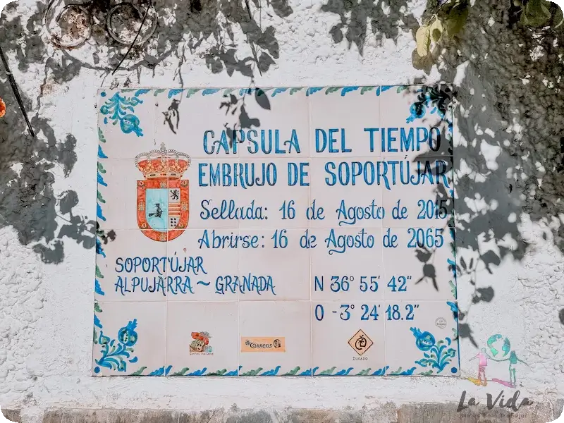 Cápsula del tiempo Soportújar