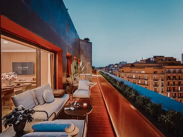 The One Barcelona GL balcon - Hoteles San Valentín Barcelona