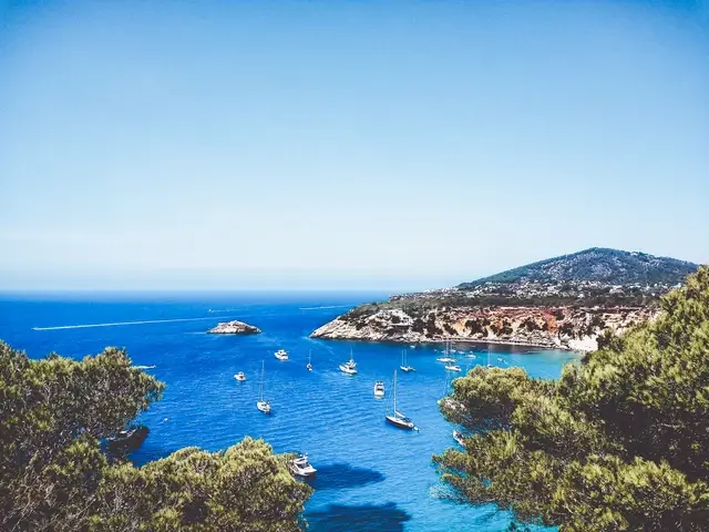 Playas y Calas de Ibiza