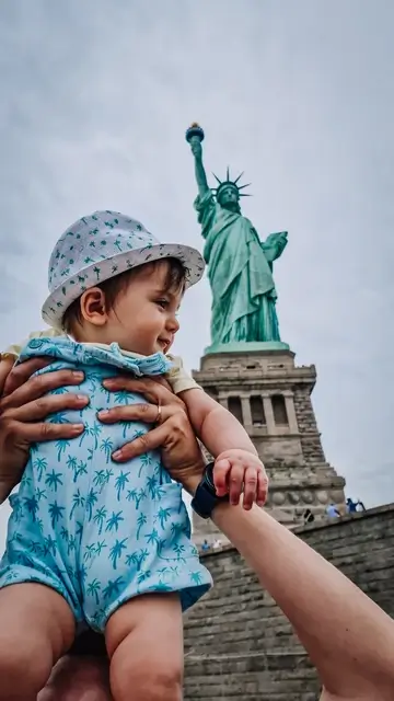 Eric en Nueva York - Cómo hacer el pasaporte a un bebé