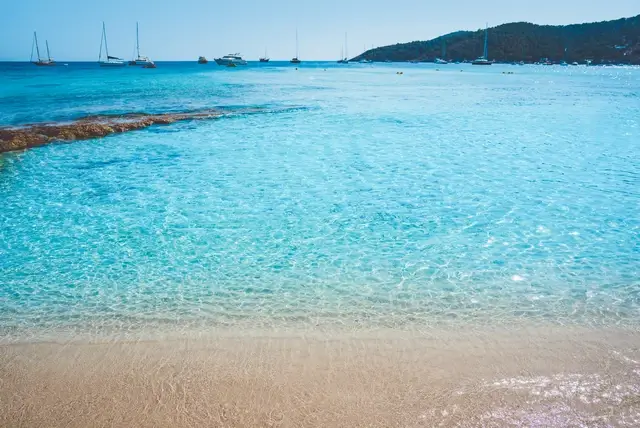 Es Cavallet, playa de ambiente en Ibiza