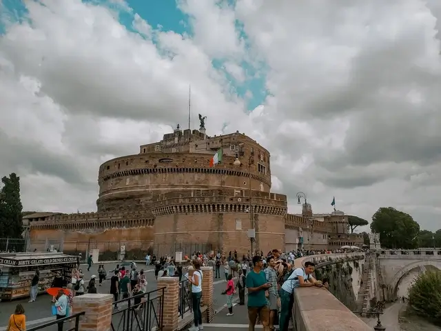 Castillo de Sant'Angelo con subida a la terraza