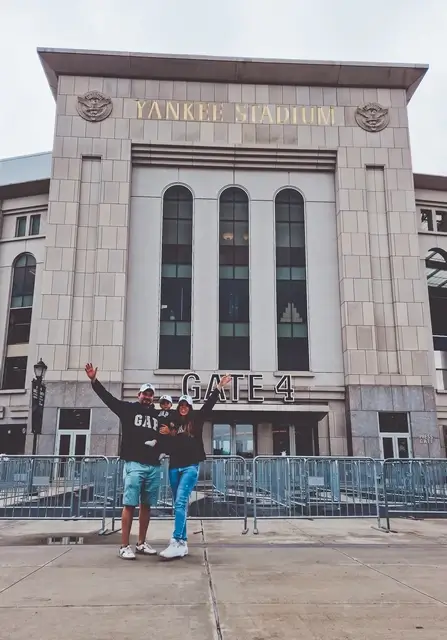 Foto familiar en Yankee Stadium
