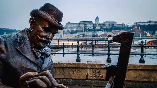 Free tour Budapest - Castillo de Buda desde Pest