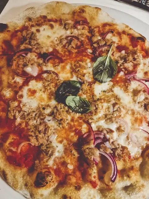 Pizza en La Lampara Cinque Terre