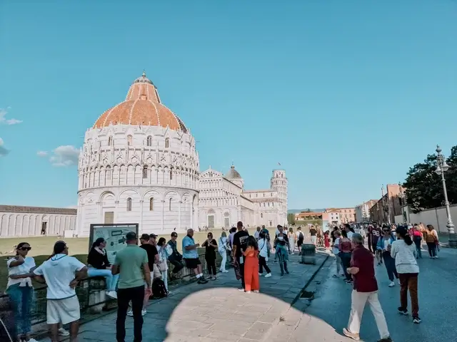 Plaza del Milagro Pisa,