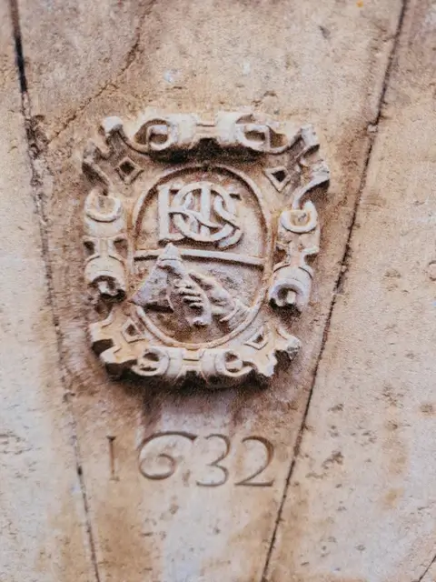 Qué ver en Palau-sator - pueblo medieval Girona