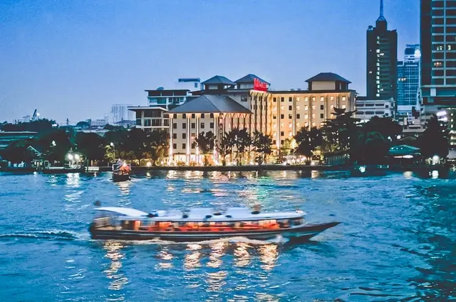 Mejores Hoteles en Bangkok - Ibis Bangkok Riverside