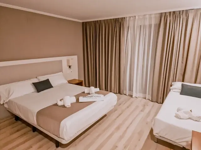 Dónde dormir en Lloret de Mar - Habitación Rosamar Hotel