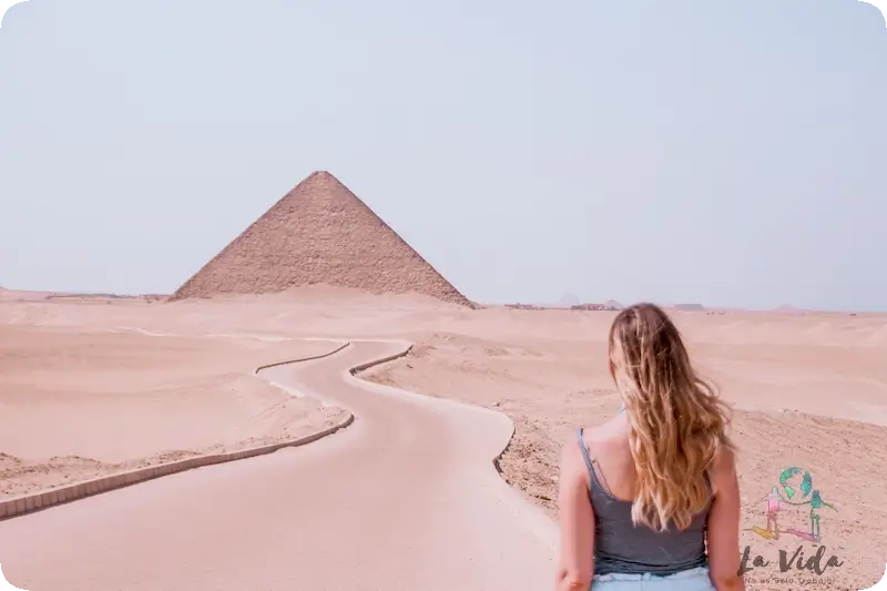 Piramide Roja Dahshur cerca de El Cairo Judit