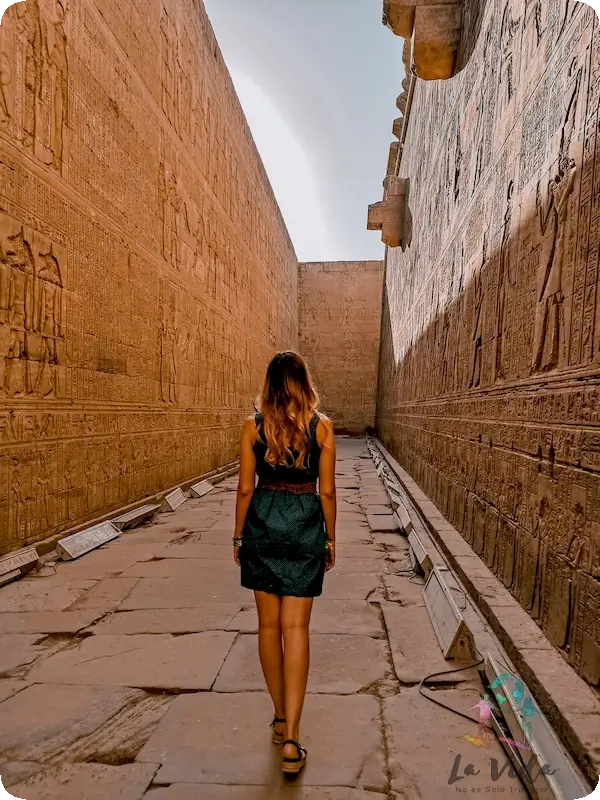Viaje a Egipto Templo de Edfu Egipto