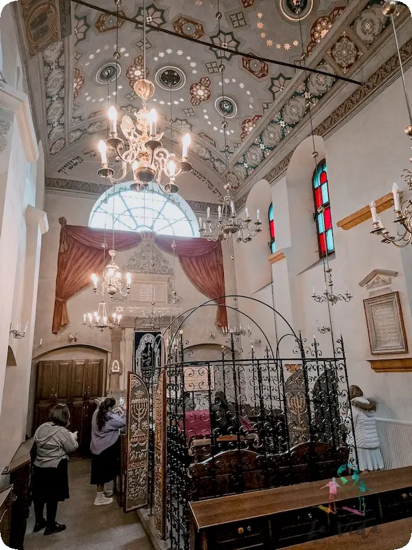 Interior Sinagoga Remuh 