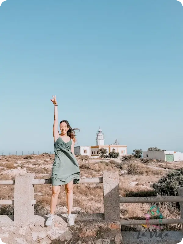 El Faro y la Torre de Mesa Roldán