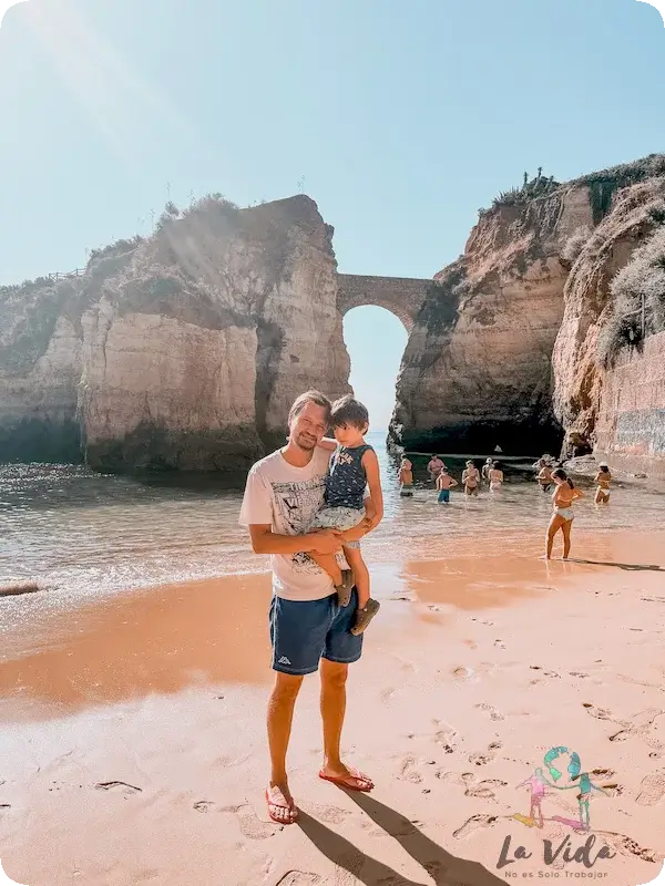 Praia Dos Estudantes Lagos 