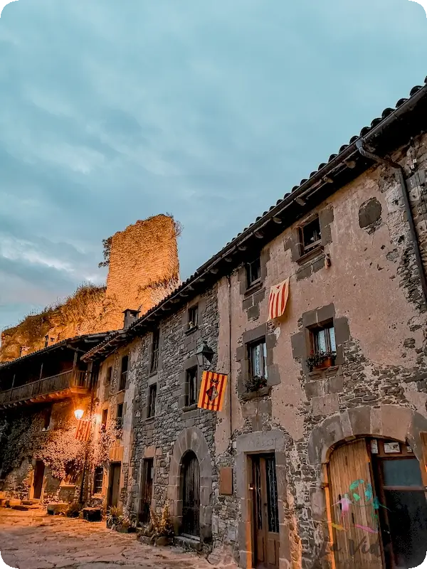 Castillo y Antiguas murallas de Rupit
