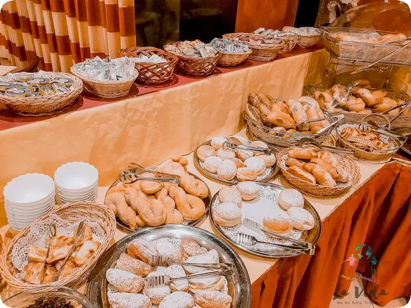 Desayuno Hotel Caesar Prague, nuestro alojamiento