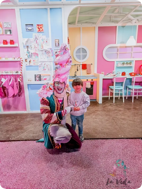 En la caseta del Llaminer con nuestro jersey oficial