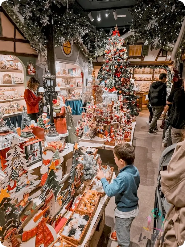 Interior de Käthe Wohlfahrt Barcelona,