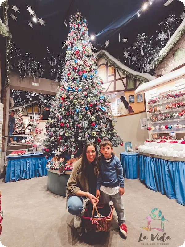 ärbol de Navidad en Käthe Wohlfahrt Barcelona