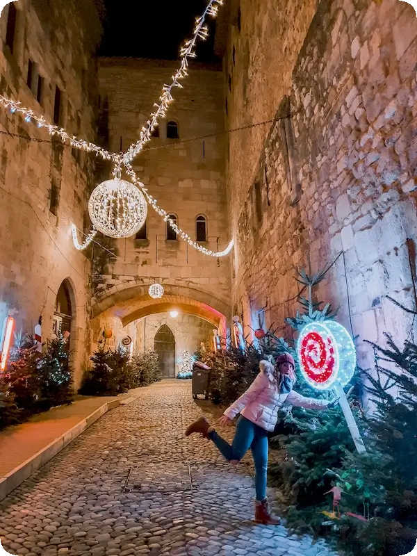 Iluminación y decoración en Narbona en Navidad