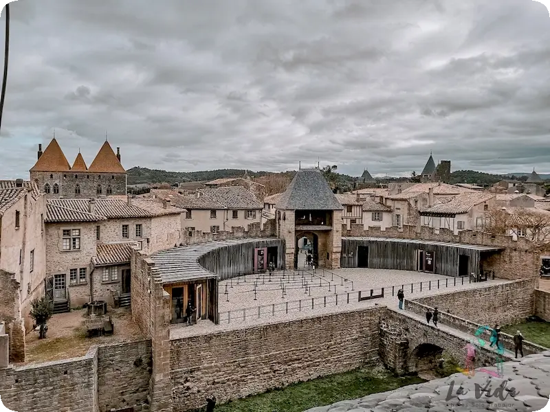 Visita al interior del Castillo de Carcassonne