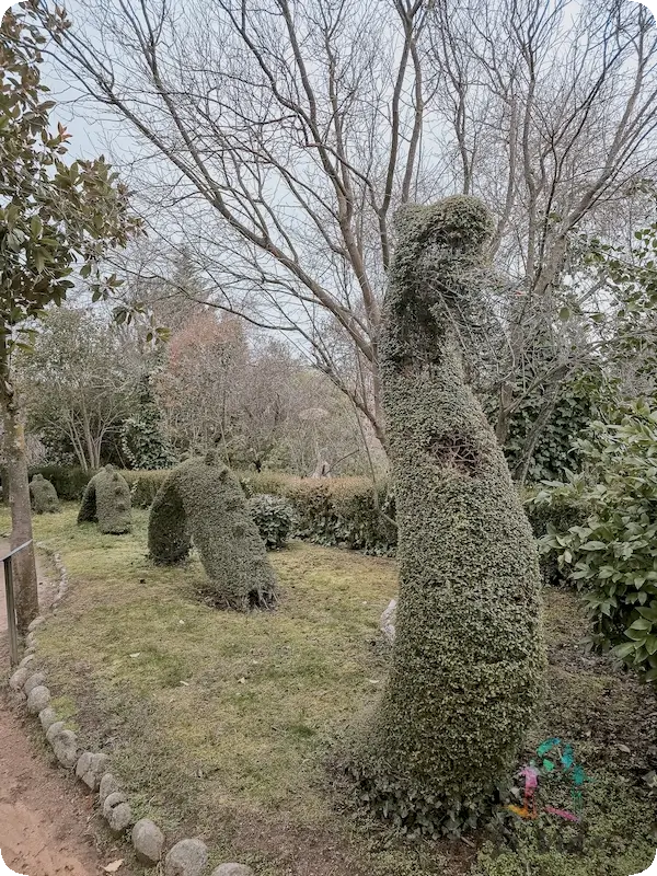 Bosque Encantado de Madrid - ruta mitologica Mounstruo del Lago Ness
