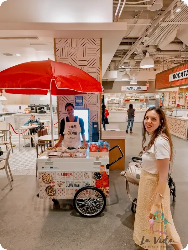 Degustación aceitunas Mercado Little Spain Nueva York