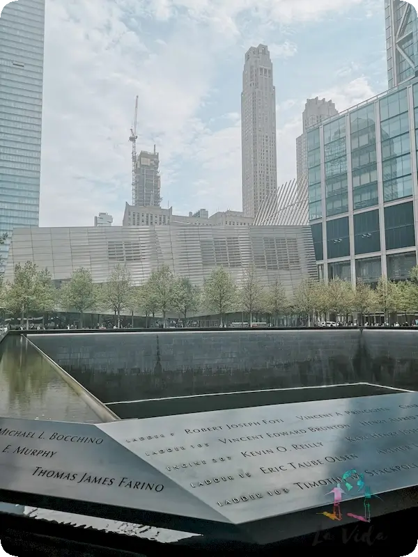 11/S Memorial: Las fuentes de la ausencia