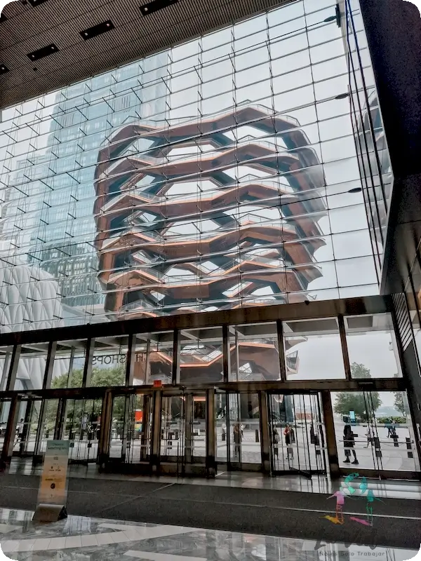 The Vessel desde The Shops